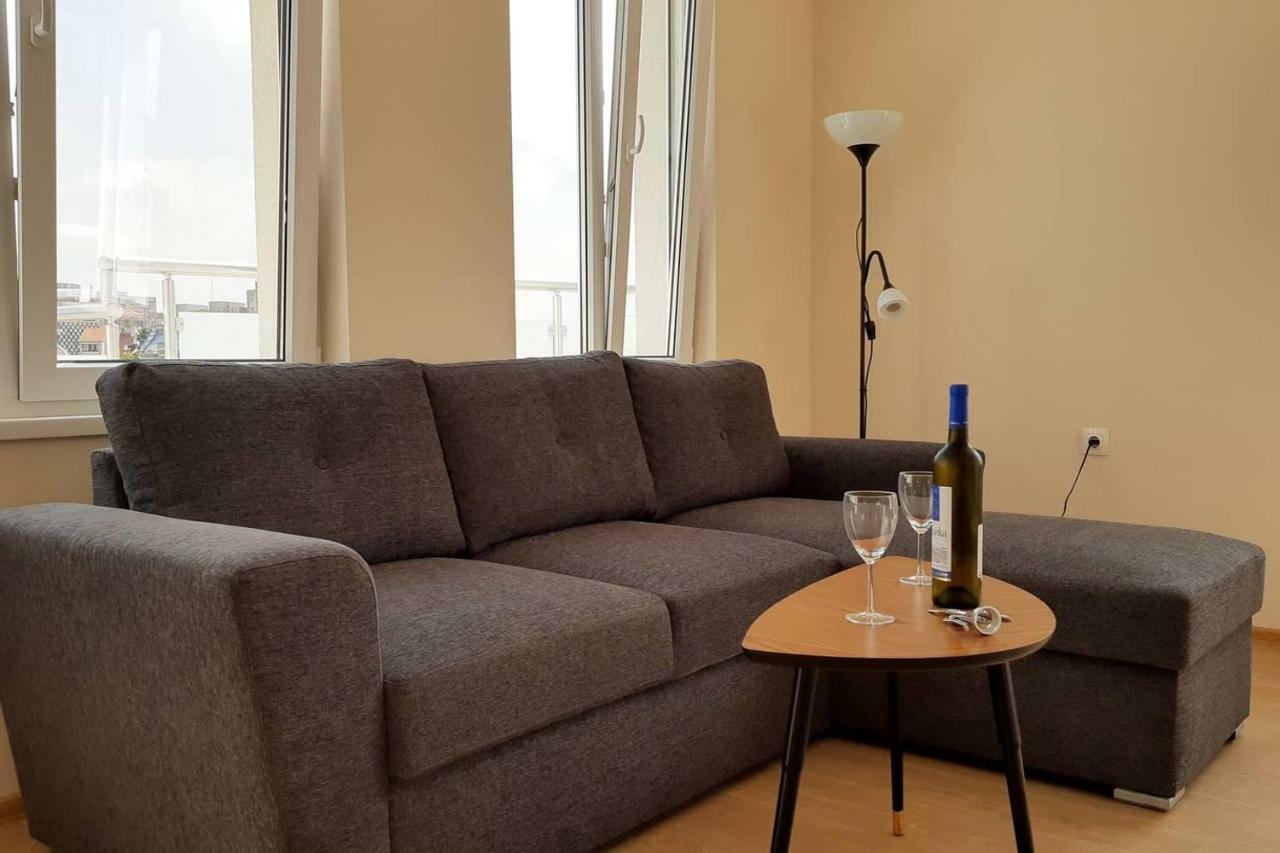 Sky Blue Danube Apartment روس المظهر الخارجي الصورة